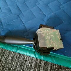 ススキ　エブリィ　DA64Ｖ　ワイパースイッチ　中古の画像