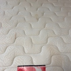 ダブルベッド　マットレスセットの画像