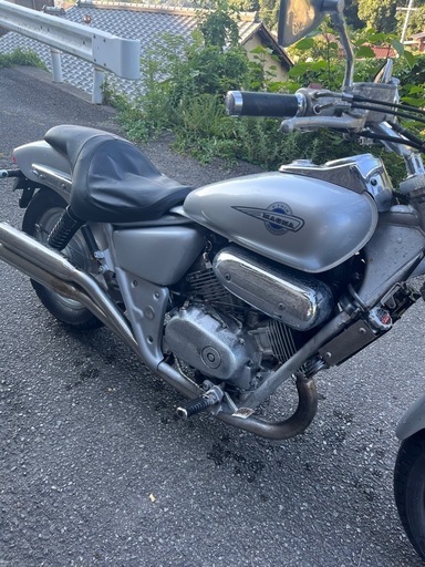 ホンダマグナ250ccシルバー