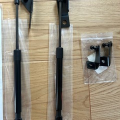 ★土日サービス値下げ中★ 新品★30系アルファード　フロントボンネット用ダンパーセット★の画像