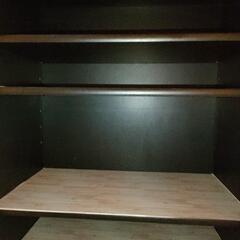 食器棚の画像