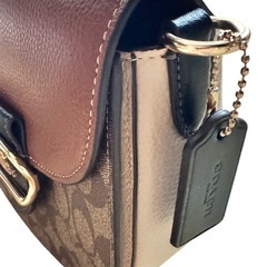 【タグ付き】COACH ショルダーバッグ　の画像