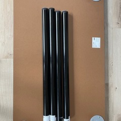 IKEA LINNMON (リンモン)x1とADILS (オディリス)x4の画像