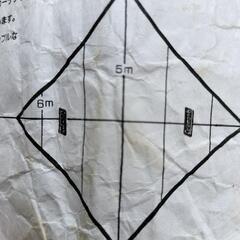 倉庫整理⛺️古いタープと大型マットの画像