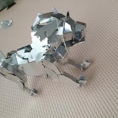 ライオン　模型（金属）の画像