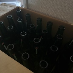 ハイネケン　空き瓶　24本の画像