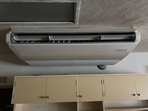 【業務用＋家庭用エアコン5台＋湯沸かし器】まとめて引き取りできる方へ／35,000円〜相談可（現地撤去）