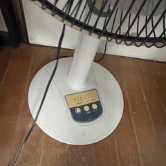 扇風機2台の画像