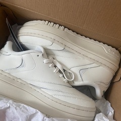 未使用新品 Reebok 厚底スニーカー　CLUB C WCTRAの画像