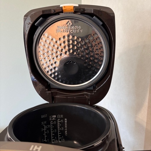 ZOJIRUSHI NP-VI10 5.5合炊き IH炊飯器2020年製 中古品 Amazon | 象印 IH炊飯器 極め炊き 5.5合 NP-VI10-TA | 象印
