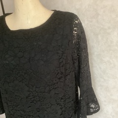 総レースの礼服ワンピです。の画像
