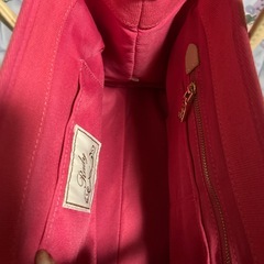 Radyのキティバッグの画像