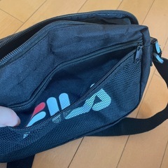 FILA ショルダーバッグ　黒の画像