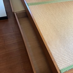 取引中　
セミダブル畳ベッド引き出し付きの画像