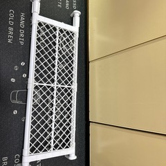 突っ張り棚の画像