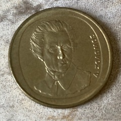 ワールドコインの画像