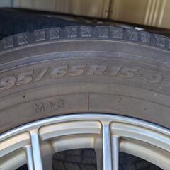195/65R15 114.3 5穴 16製スタッドレスホイルセットの画像