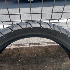 【中古】バイク用タイヤ 110/70-17M/C  前後輪セットの画像