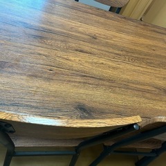 ダイニングテーブルセット　椅子3つの画像