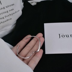 シンプル バングル ブレスレット の画像