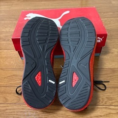 PUMA  スニーカー　23.5の画像