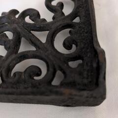 売り切り！値下げ！蚤の市購入【重厚なアイアンブラケット】デザインが素敵の画像