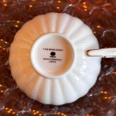 Fine China　ティーカップ　ソーサー　紅茶　アフタヌーンティー　硬質磁器の画像