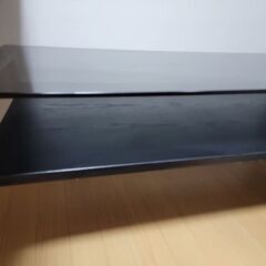 ガラステーブルの画像