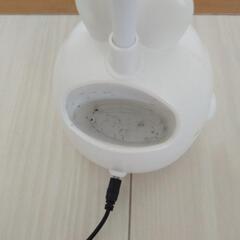 デスクスタンドライトの画像