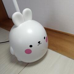 デスクスタンドライトの画像