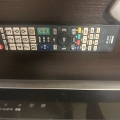 世界の亀山モデル　AQUOS 42型【専用】の画像