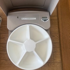 ペットフード自動ご飯の画像
