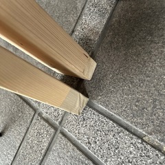 2×4の柱　2本の画像