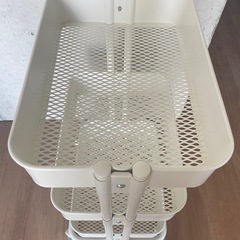 IKEA 可動式ワゴンの画像