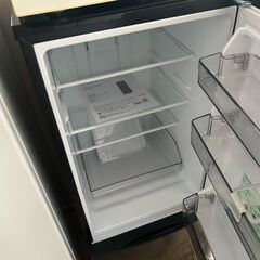 高年式 美品 TOSHIBA / 東芝 ノンフロン冷凍冷蔵庫 GR-W15BZ1 153L ブラック 苫小牧発の画像