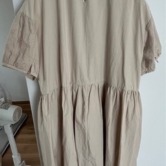 レース貼りピンタックワンピース の画像