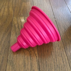 じょうごとコップの画像