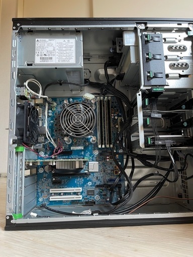 デスクトップ　HP Z220 CMT Workstation 