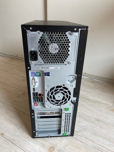 デスクトップ　HP Z220 CMT Workstation 