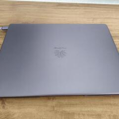 Matebook13グレーの画像