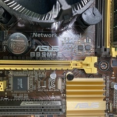 CPU/マザーボード/メモリ/グラボまとめて
の画像