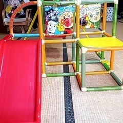 アンパンマン　ジャングルジム　滑り台の画像