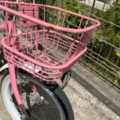 女の子向け16インチ自転車の画像