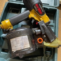 HITACHI 釘打ちの画像