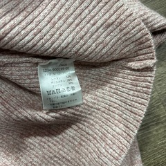 イング  ニットの服の画像