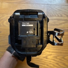 MAKITA マキタ 充電式 18V インパクト ドライバー TD173D セット　DC18RF 収納ケース 未使用品 互換バッテリー1つ の画像