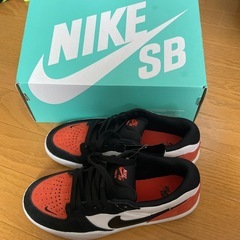 新品。NIKESBスニーカーの画像