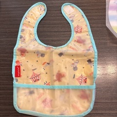 新品エプロンセット（4枚）の画像