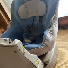 combiチャイルドシート 360℃回転の画像