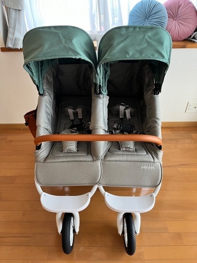超美品】双子ベビーカーAIRBUGGY (もちこ) 那覇のベビー用品